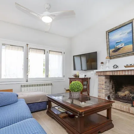 Holiday home Mas Companys By Interhome *